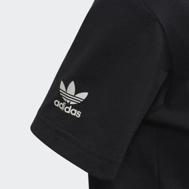 T-shirt Graphique Adidas Noir élégant