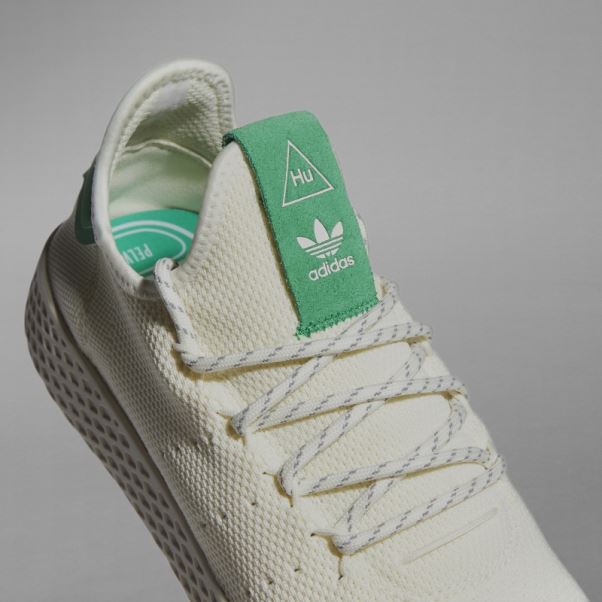 Chaussures De Tennis Hu Blanches Adidas