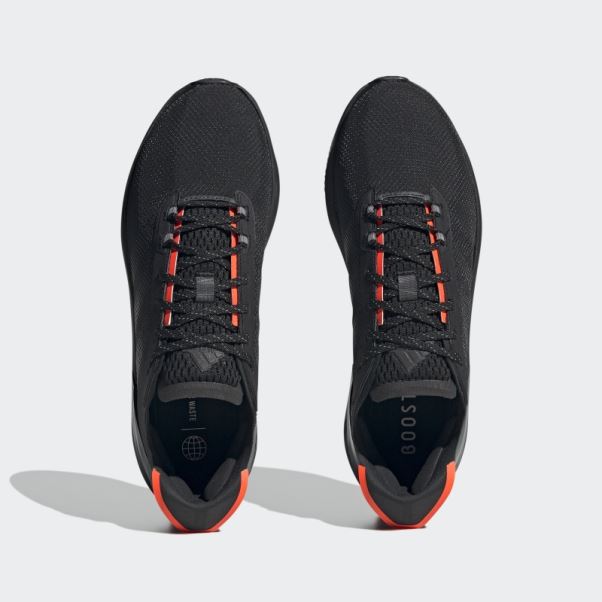 Chaussures Adidas Avryn Rouge