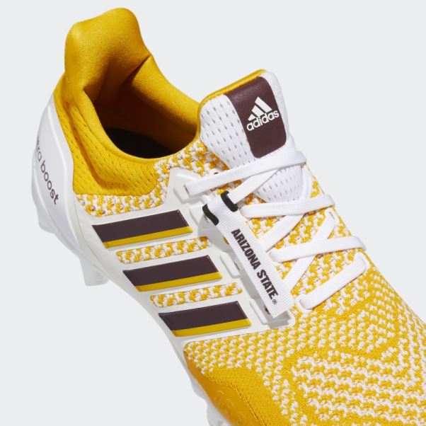 Crampons Adidas Ultraboost Or Collégial
