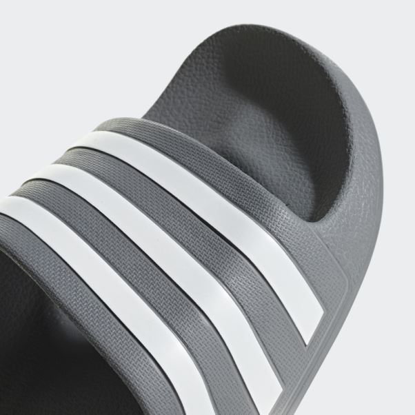 Adilette Aqua Slides Adidas Gris