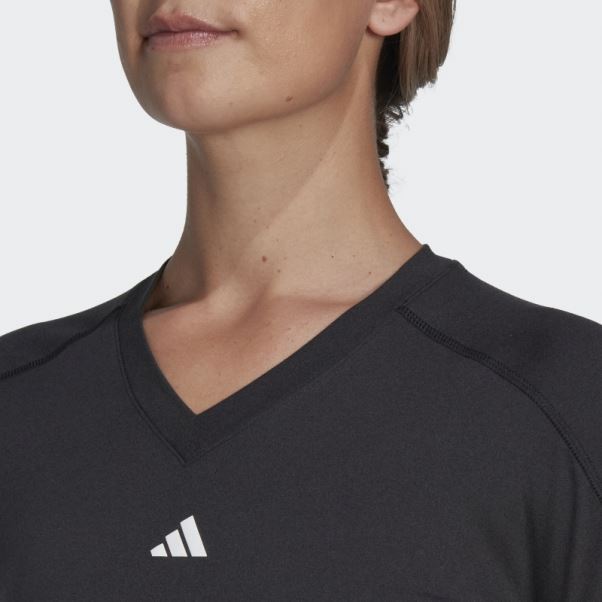 Adidas Aeroready Train Essentials T-shirt à Col En V à Logo Minimaliste Noir