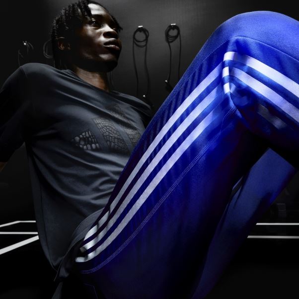 T-shirt D'entraînement Best Of Adidas Noir Chaud