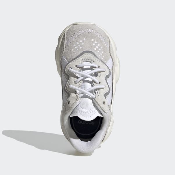 Chaussure Adidas Ozweego Blanche