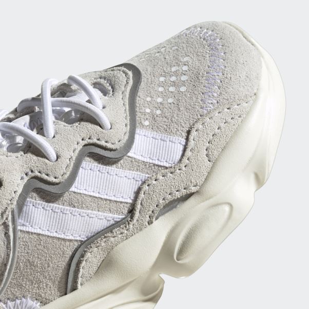 Chaussure Adidas Ozweego Blanche