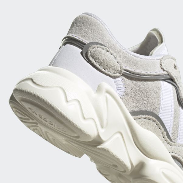 Chaussure Adidas Ozweego Blanche