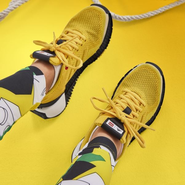 Eqt Jaune Chaud Adidas X Lego Sport Pro Chaussures