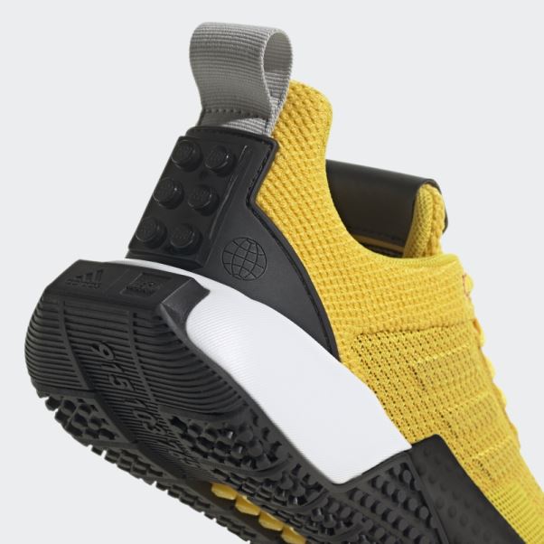 Eqt Jaune Chaud Adidas X Lego Sport Pro Chaussures