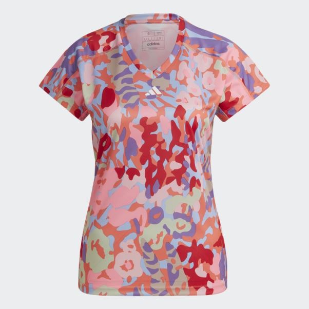 Corail Aeroready Train Essentials T-shirt Imprimé Fleuri à Col En V Et Logo Minimaliste Adidas