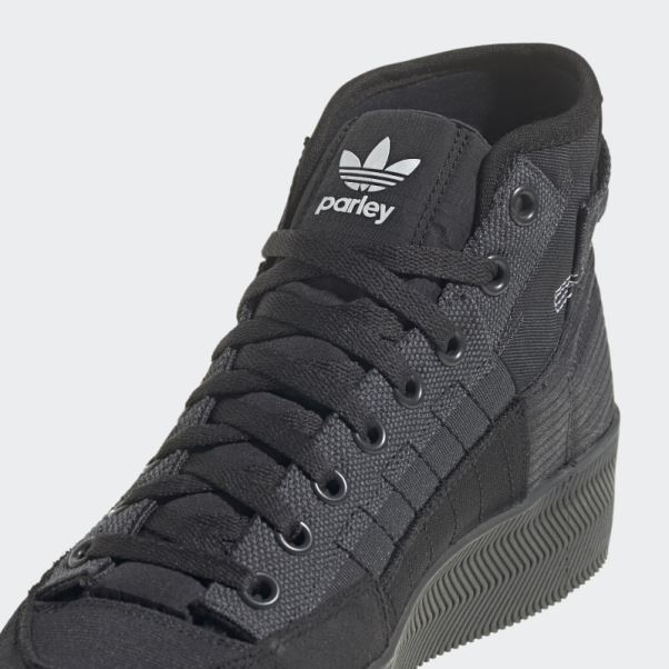 Chaussures Adidas Nizza Parley Hi En Carbone