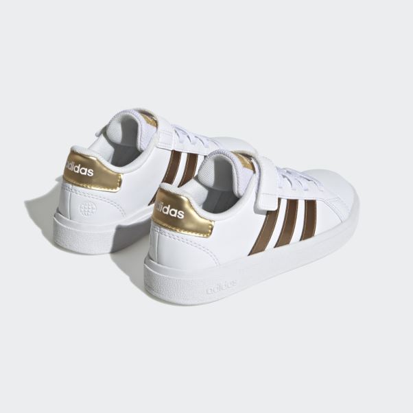 Adidas Grand Court Durable Lifestyle Court Chaussures à Lacets élastiques Et Sangle Supérieure Or Mat