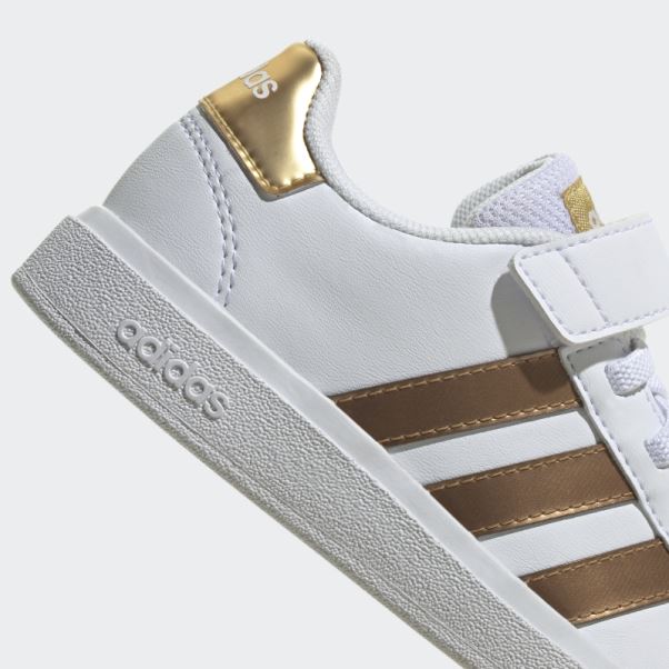 Adidas Grand Court Durable Lifestyle Court Chaussures à Lacets élastiques Et Sangle Supérieure Or Mat