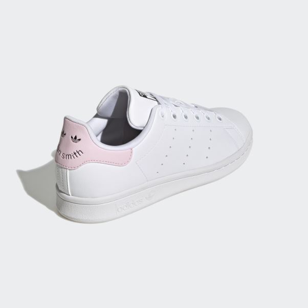 Chaussures Adidas Stan Smith Noires élégantes