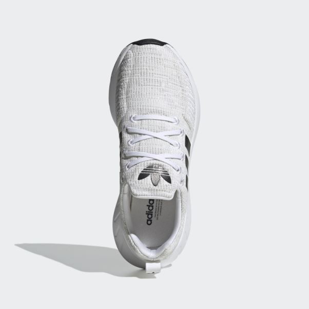 Chaussures Adidas Swift Run 22 Grises