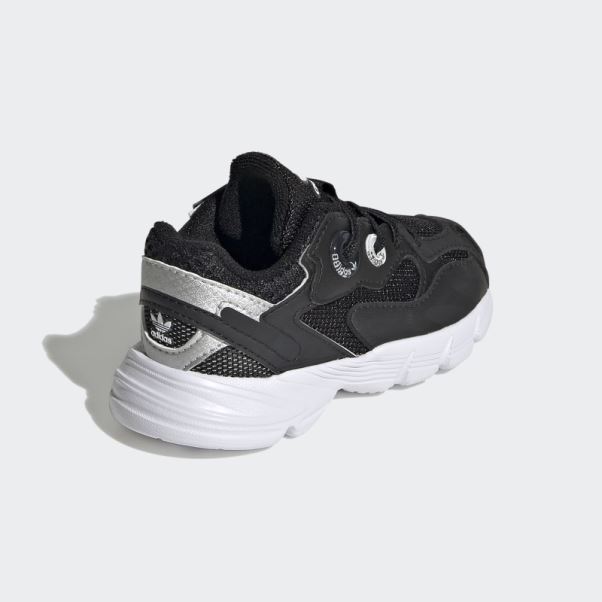 Adidas Astir Chaussures Blanc Mode