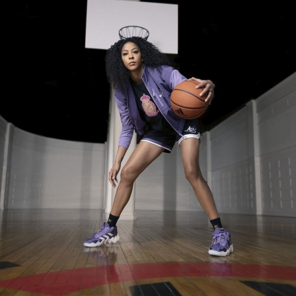 Chaussure De Basket Adidas Tech Violet Expose B Candace Parker Mid