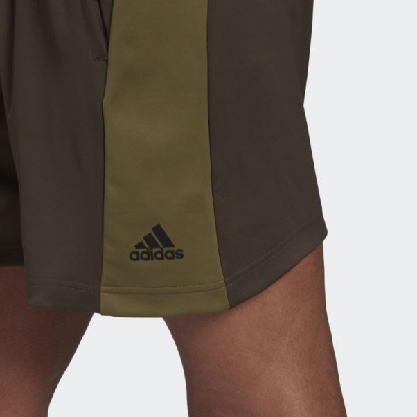 Adidas Short D'entraînement De Yoga Olive