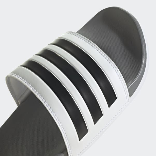 Claquettes Adidas Adilette Confort Grises