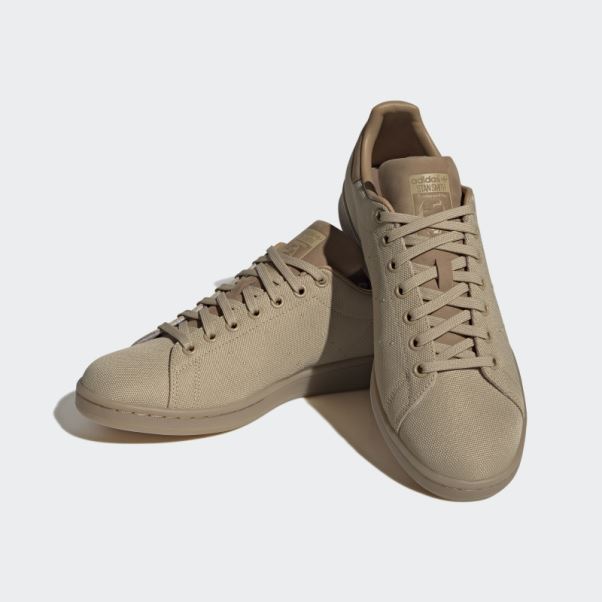Chaussures Pantone Adidas Stan Smith