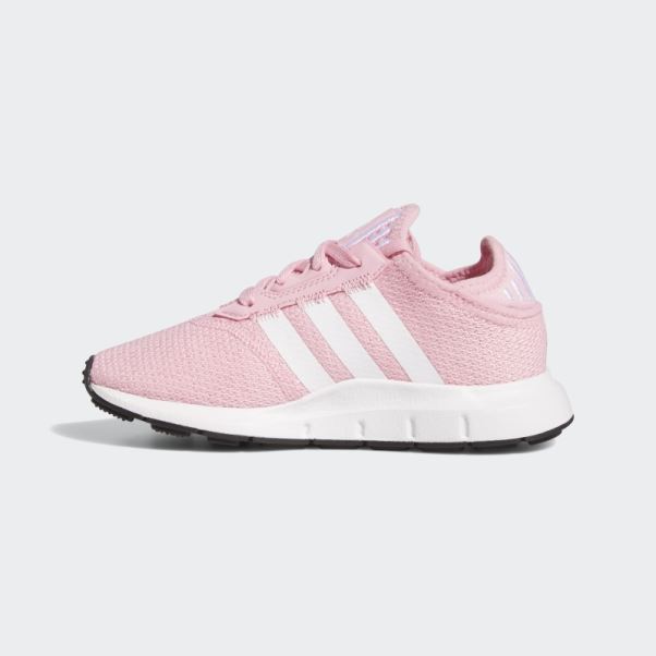 Chaussures Adidas Swift Run X Noir