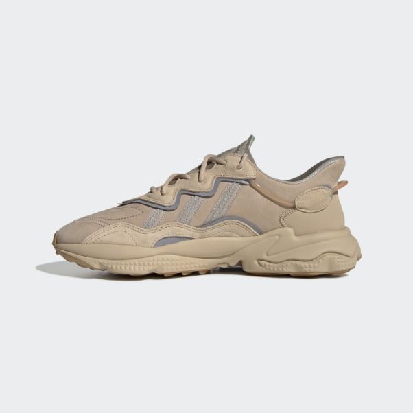Chaussures Ozweego Nude Pâle Adidas