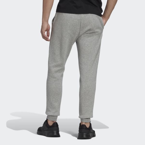 Pantalon Fuselé Regular Gris Adidas Essentials Fleece