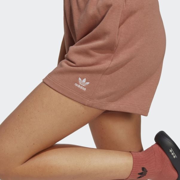 Short Adidas Clay Essentials+ Fabriqué Avec Du Chanvre