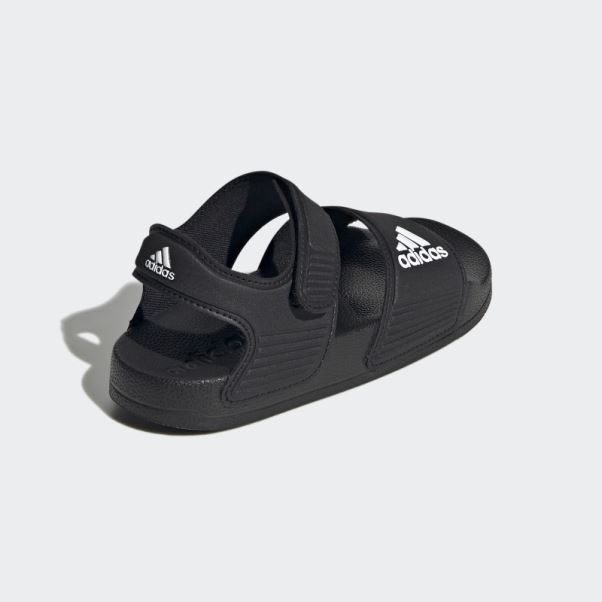 Sandales Adidas Adilette élégantes Blanches