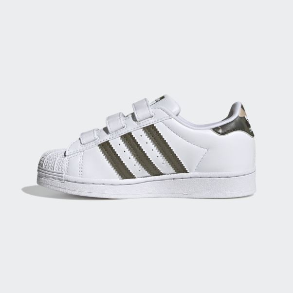 Chaussures Adidas Superstar Olive