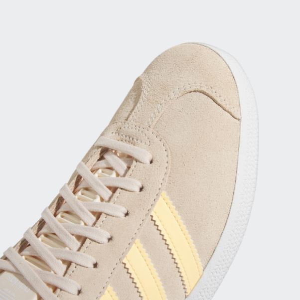 Chaussure Gazelle Orange Adidas