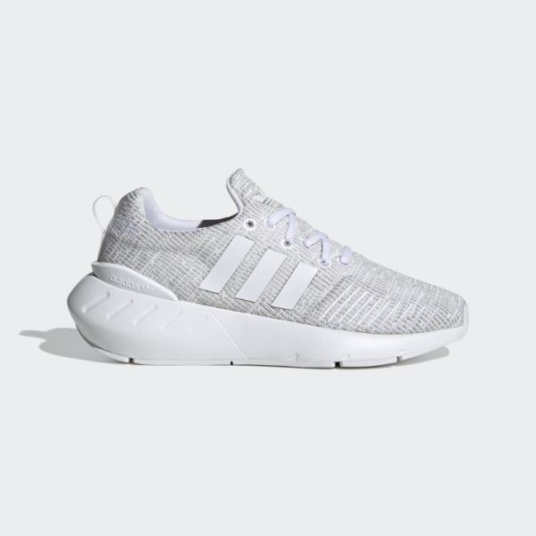 Chaussures Adidas Swift Run 22 Noir Et Blanc