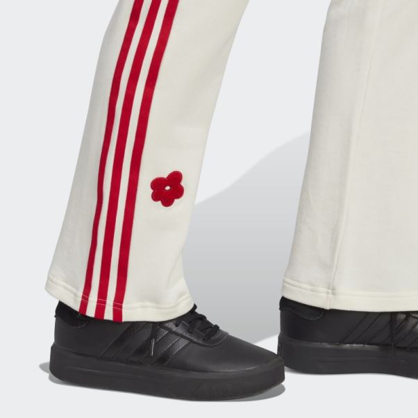 Pantalon De Jogging Taille Haute Blanc à 3 Bandes Avec Empiècements De Fleurs En Chenille Adidas
