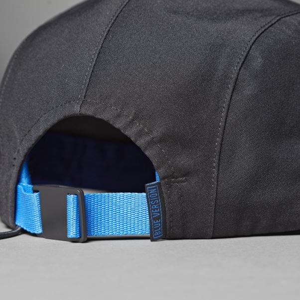 Adidas Blue Bird Blue Version Gore-tex Casquette De Coureur à Coutures Scellées