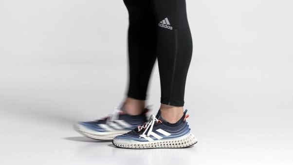Adidas 4dfwd X Parley Chaussures De Course Bleu Marine