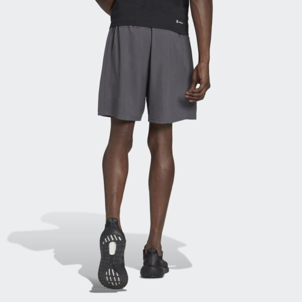 Short D'entraînement Tissé Adidas Train Essentials Gris