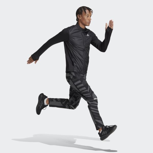Adidas Possède Le Gilet De Course Noir