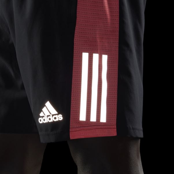 Adidas Possède Le Short De Course Rouge Acide