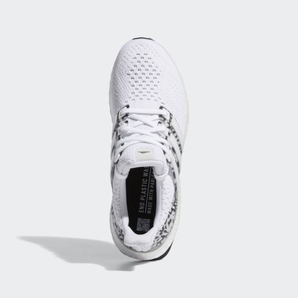 Adidas Ultraboost 5 Dna Chaussures Blanc