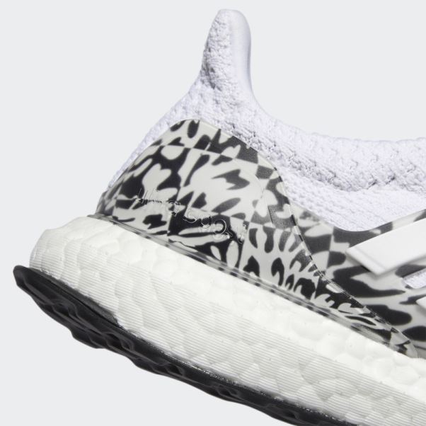 Adidas Ultraboost 5 Dna Chaussures Blanc