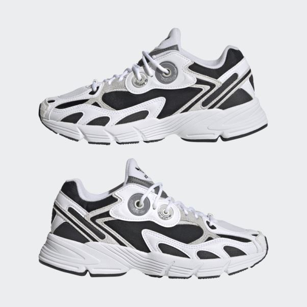 Chaussures Adidas Astir Grises