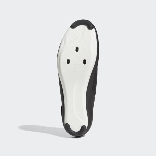 La Chaussure De Cyclisme En Salle Adidas Noire