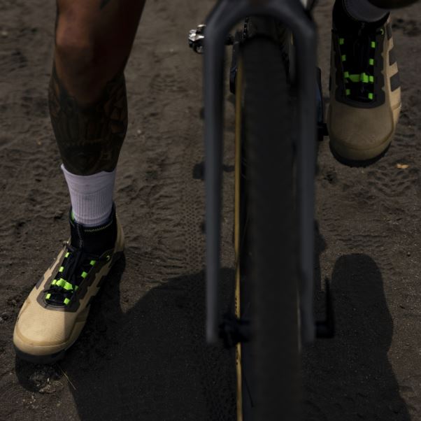 Ton Beige Les Chaussures De Vélo De Gravier Adidas