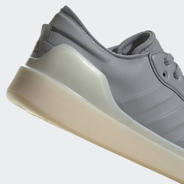 Chaussures Adidas Court Revival Grises