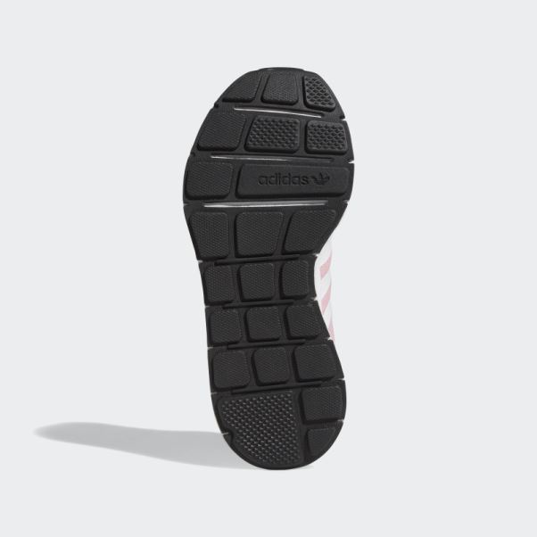 Chaussure Adidas Swift Run X Rose Clair