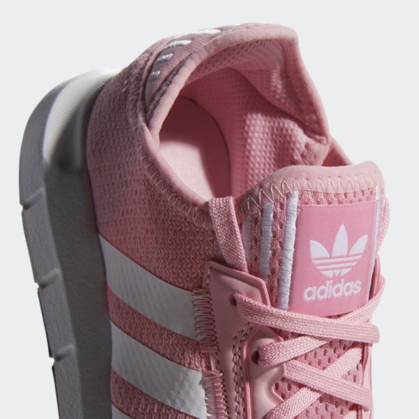 Chaussure Adidas Swift Run X Rose Clair