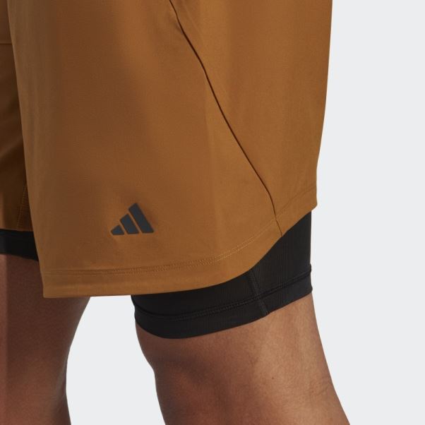 Adidas Short D'entraînement De Yoga Bronze 2-en-1