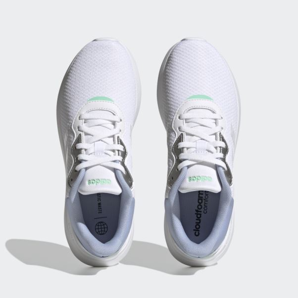 Chaussures Adidas Qt Racer 3.0 Blanches
