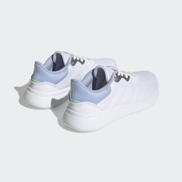 Chaussures Adidas Qt Racer 3.0 Blanches