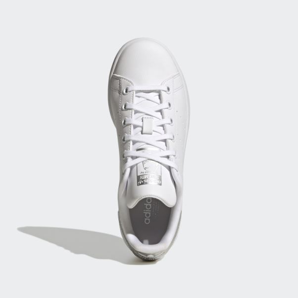 Chaussures Adidas Stan Smith Argentées élégantes