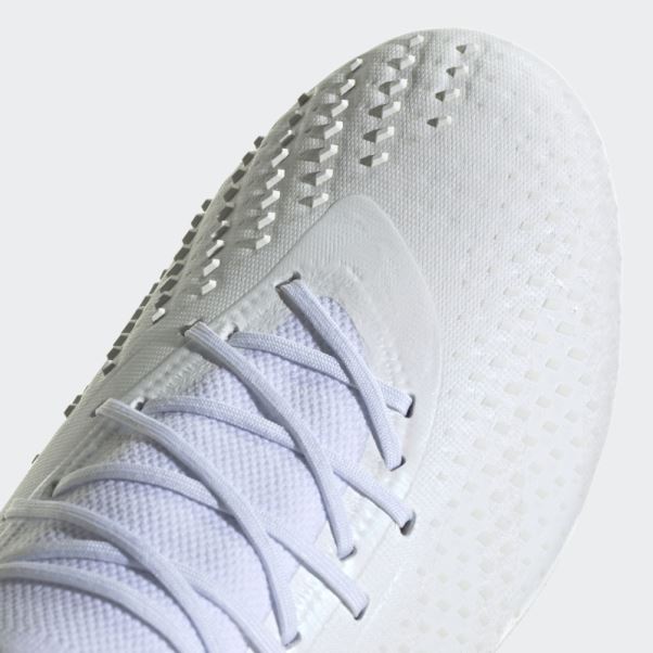 Predator Blanc Précision.1 Crampons De Football Pour Terrain Ferme Adidas